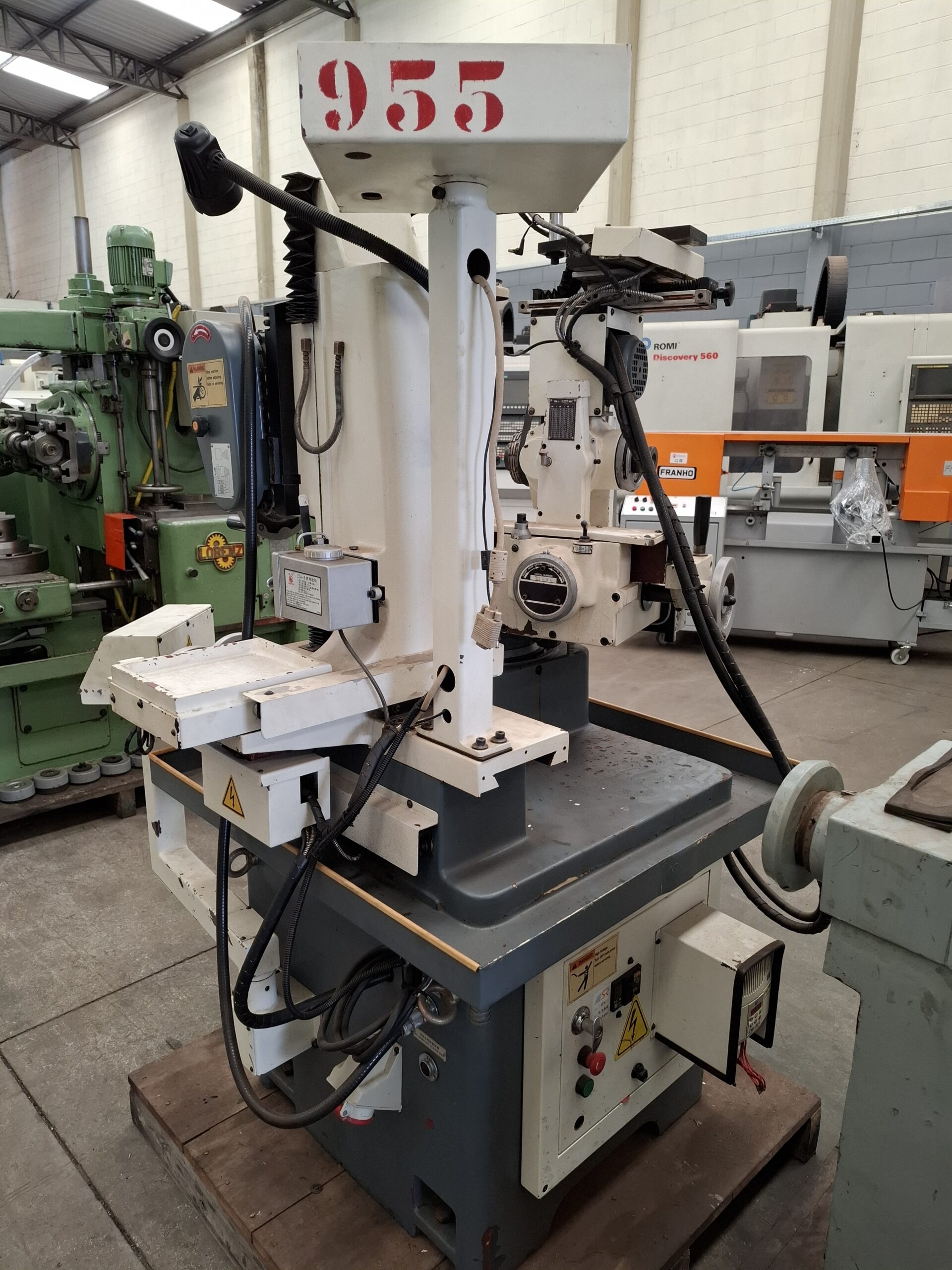 Afiadora Universal marca Top Work modelo Monaset CM-A Afiadora Universal marca Top Work modelo Monaset CM-A