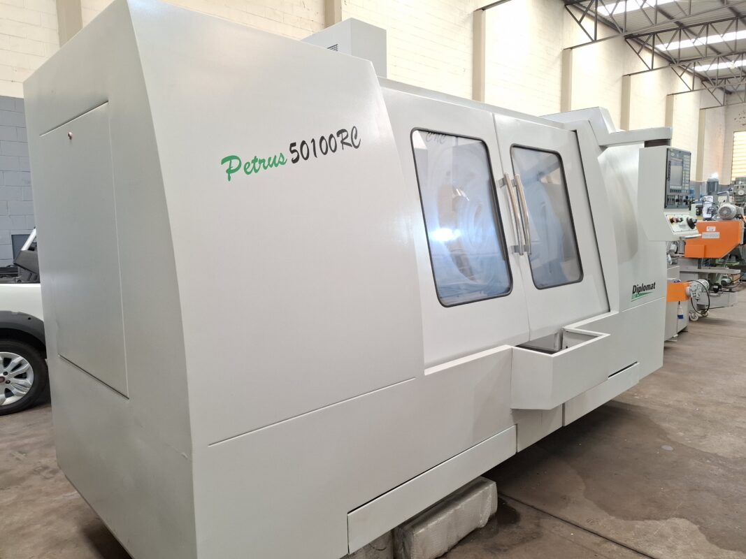 Centro de usinagem Nardini Diplomat Petrus 50100RC Reformado