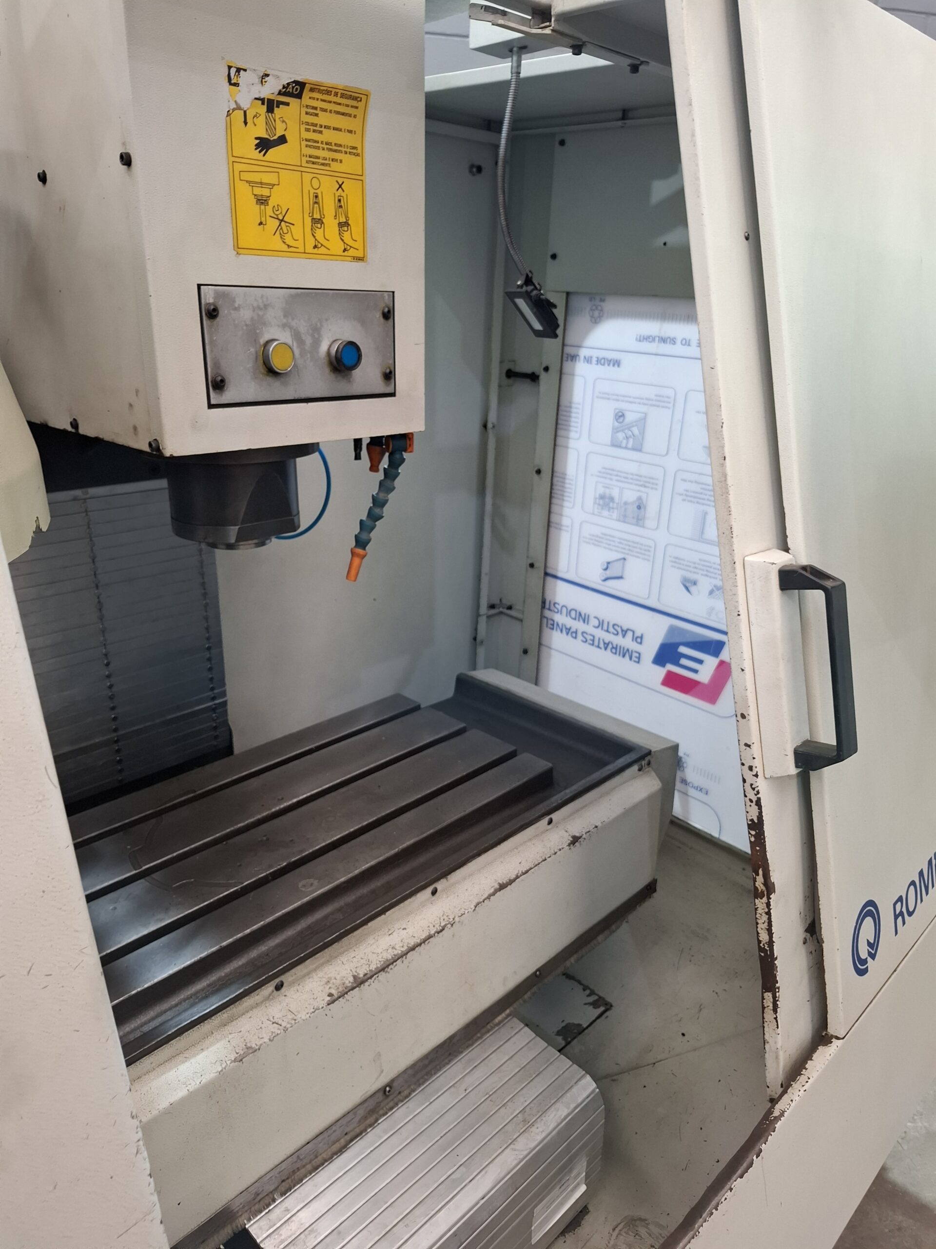 Centor de Usinagem Romi 4022 Revisado em ótimo estado Centor de Usinagem Romi 4022 Revisado em ótimo estado