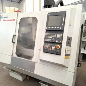 Centro de Usinagem Romi Discovery 560 - 2002 - Siemens