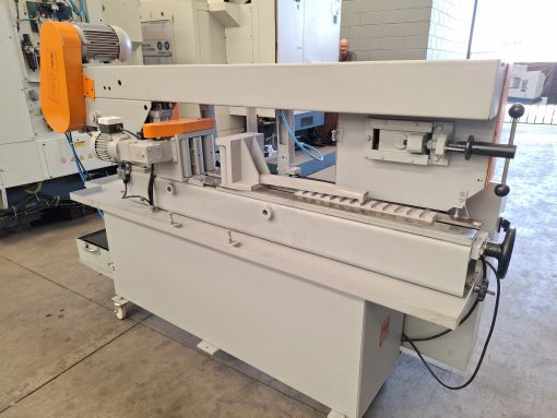 Serra de fita auntomática Franho FM-900A