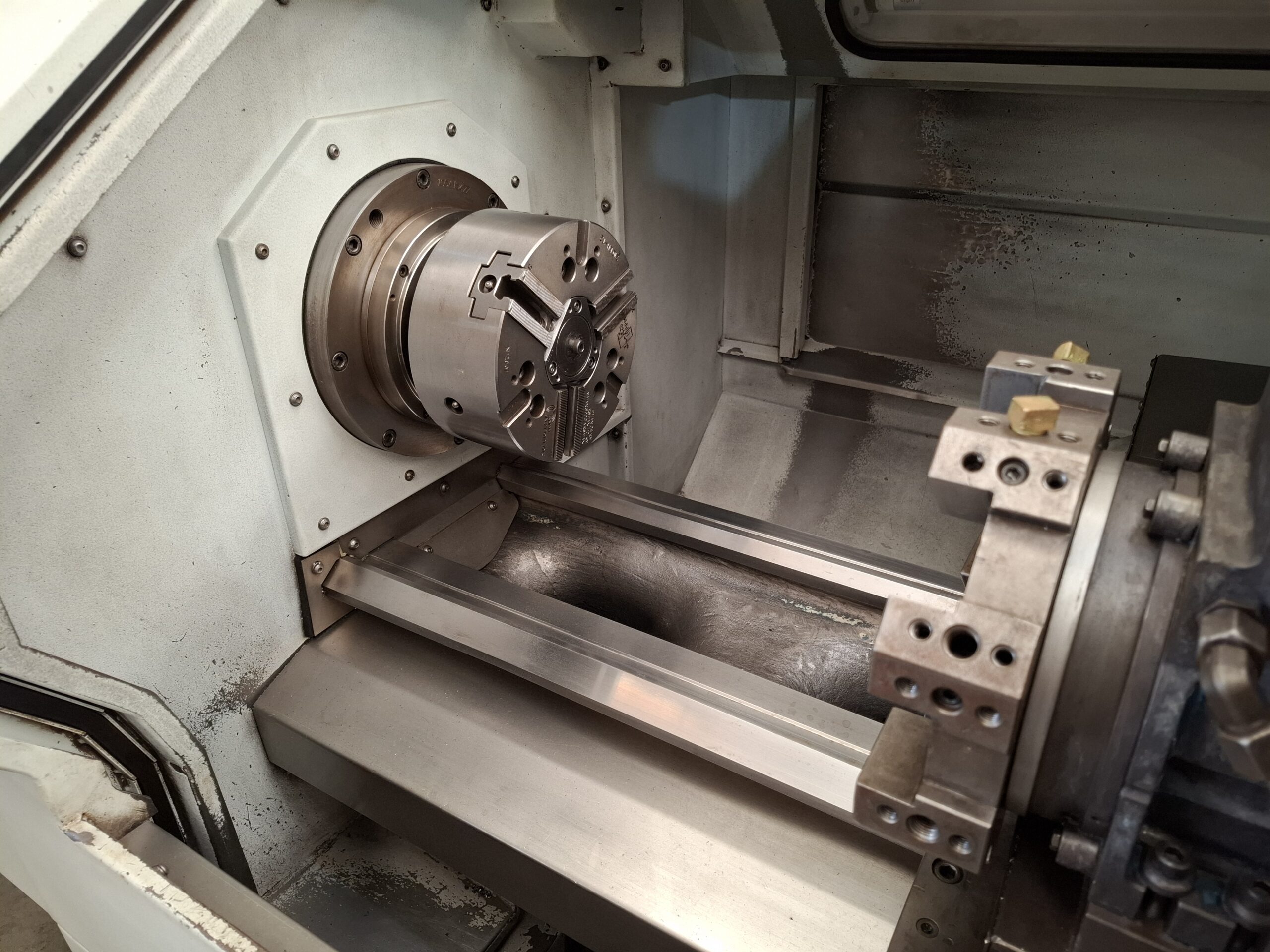 Torno CNC Romi Centur 30D ano 2021 hidráulico Torno CNC Romi Centur 30D ano 2021 hidráulico