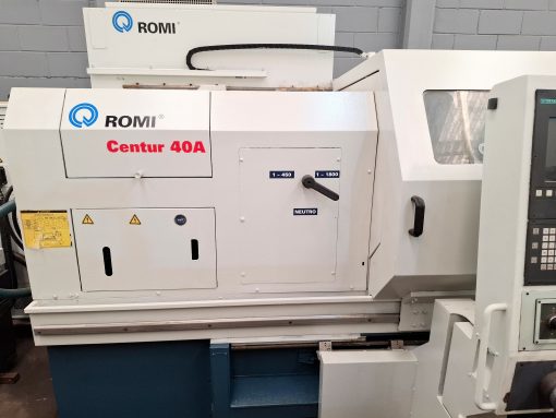 Torno CNC Romi Centur 40A ano 2013 comando Siemens Ø685x3000mm