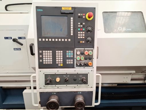 Torno CNC Romi Centur 40A ano 2013 comando Siemens Ø685x3000mm