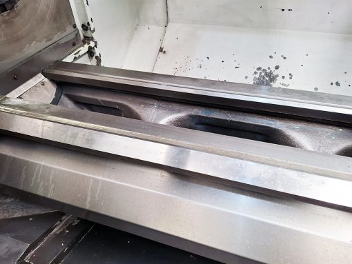 Torno CNC Romi Centur 40A ano 2013 comando Siemens Ø685x3000mm