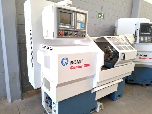 Torno CNC Romi Centur 30D 500mm Reformado