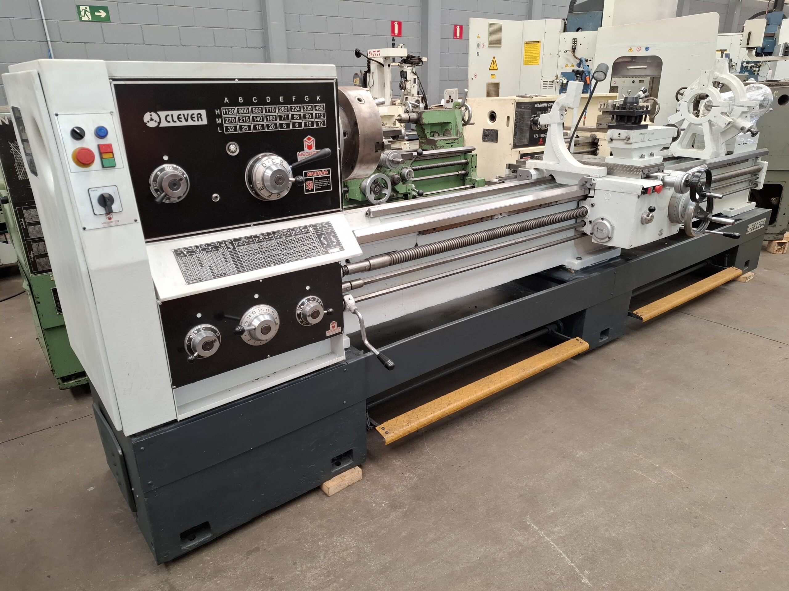 Torno Mecânico Clever L-26120A Reformado Torno Mecânico Clever L-26120A Reformado
