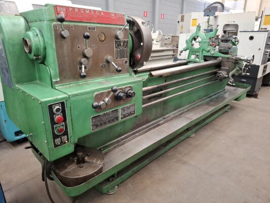 Torno mecânico Promeca IM-500 em ótimo estado de conservação