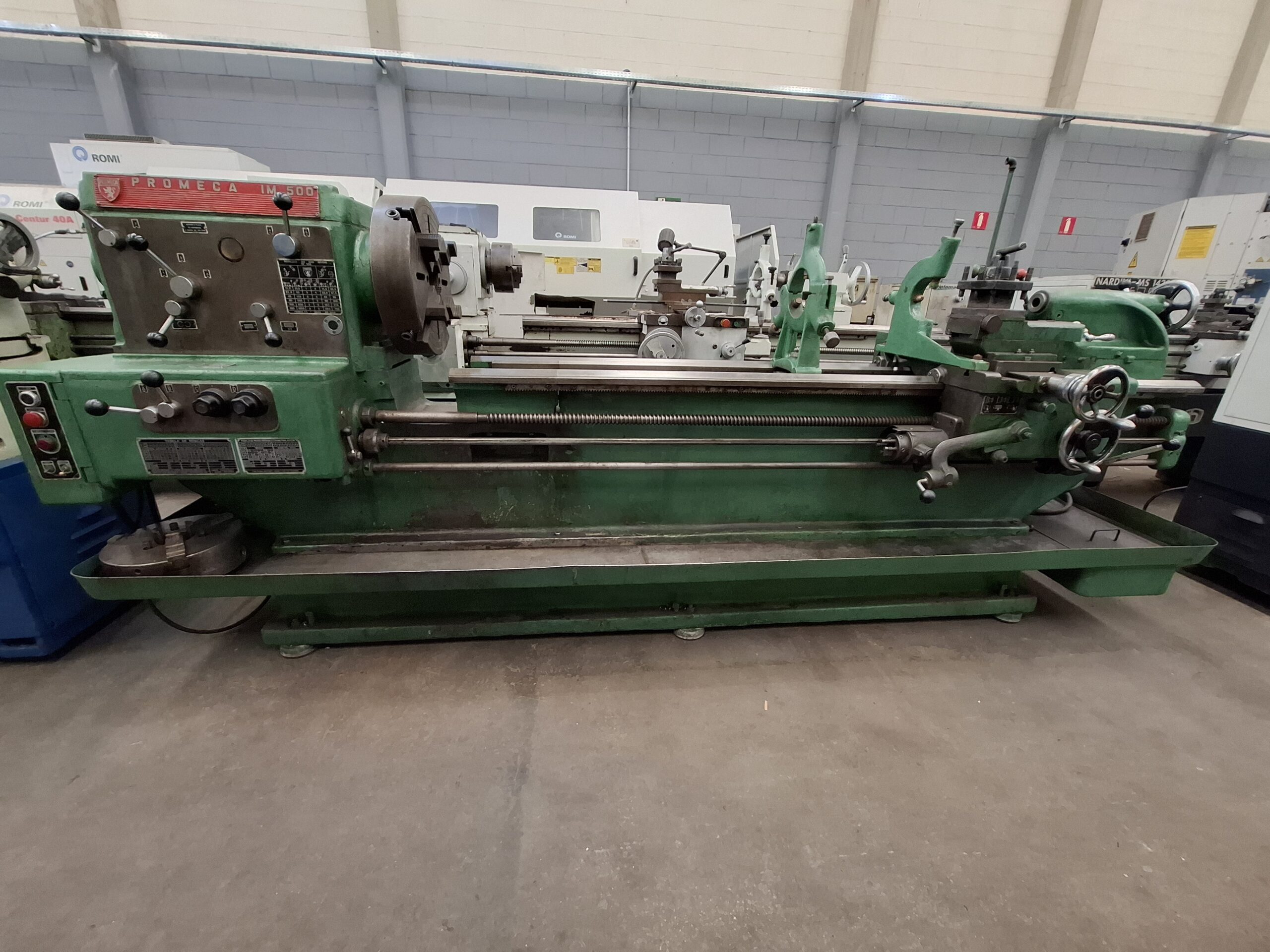 Torno mecânico Promeca IM-500 em ótimo estado de conservação Torno mecânico Promeca IM-500 em ótimo estado de conservação