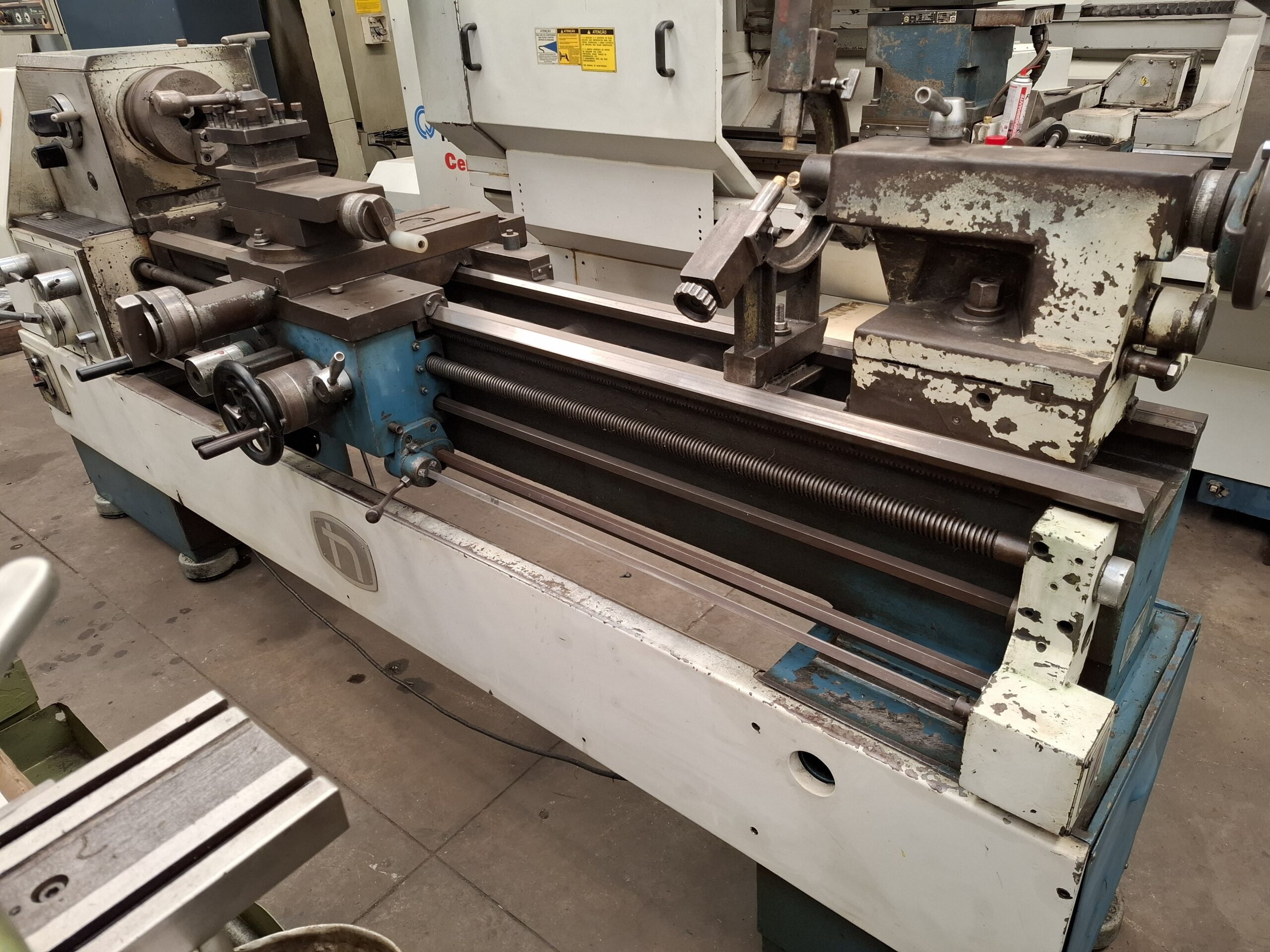 Torno mecânico Nardini modelo 300III x 1500mm Torno mecânico Nardini modelo 300III x 1500mm