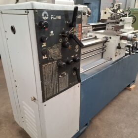 Torno Mecânico Romi modelo S-20 Reformado